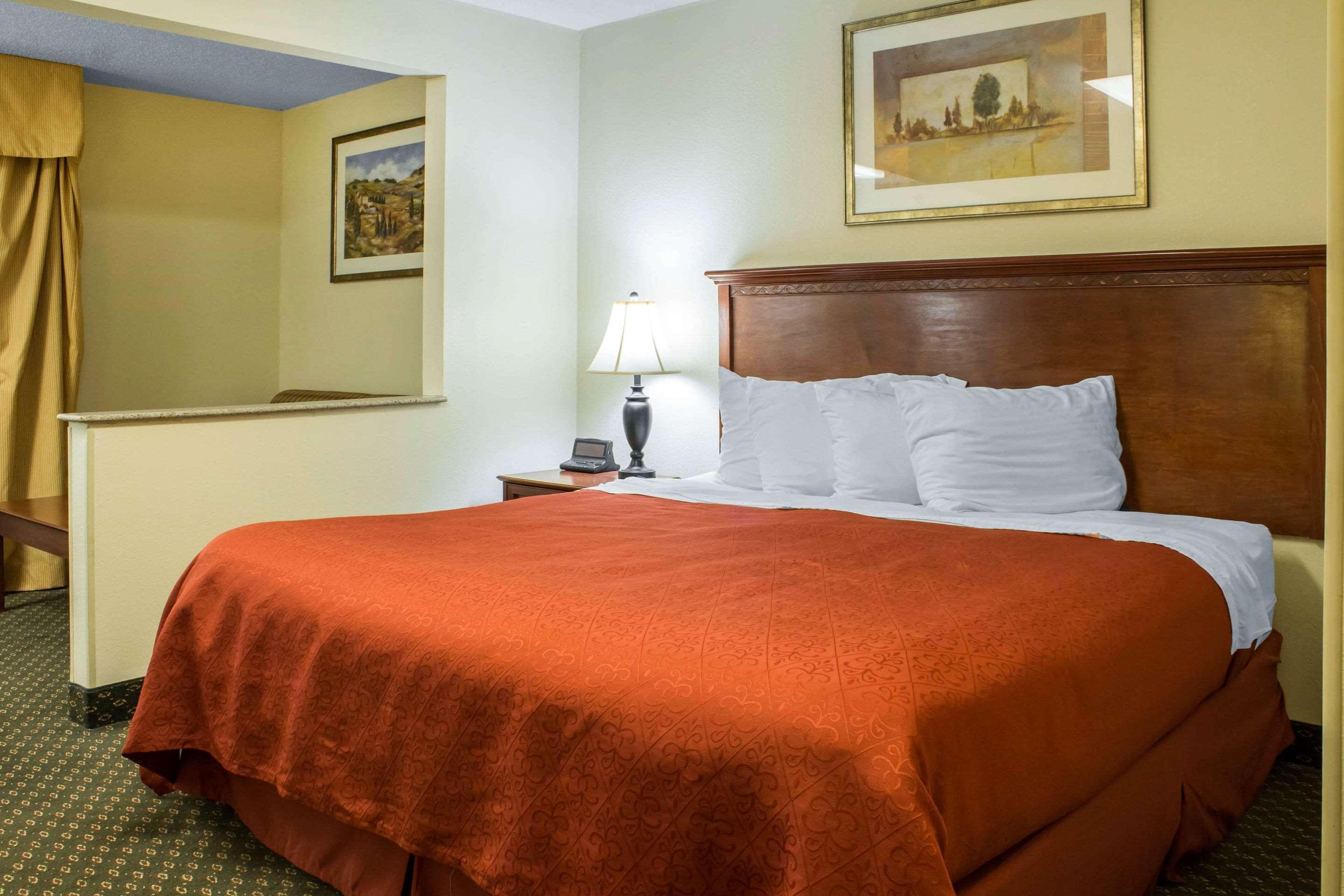 Quality Inn & Suites Sioux City Bagian luar foto