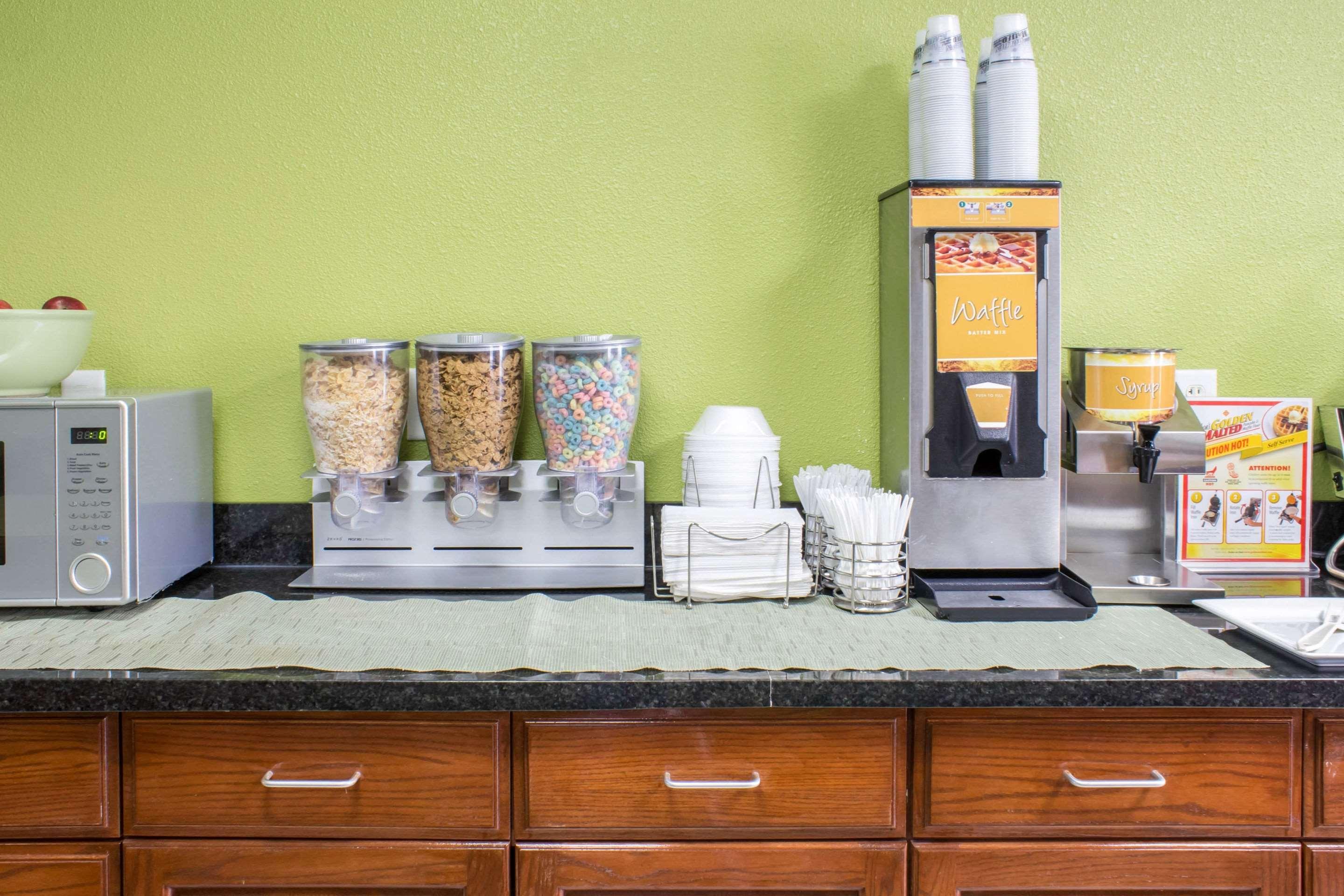 Quality Inn & Suites Sioux City Bagian luar foto