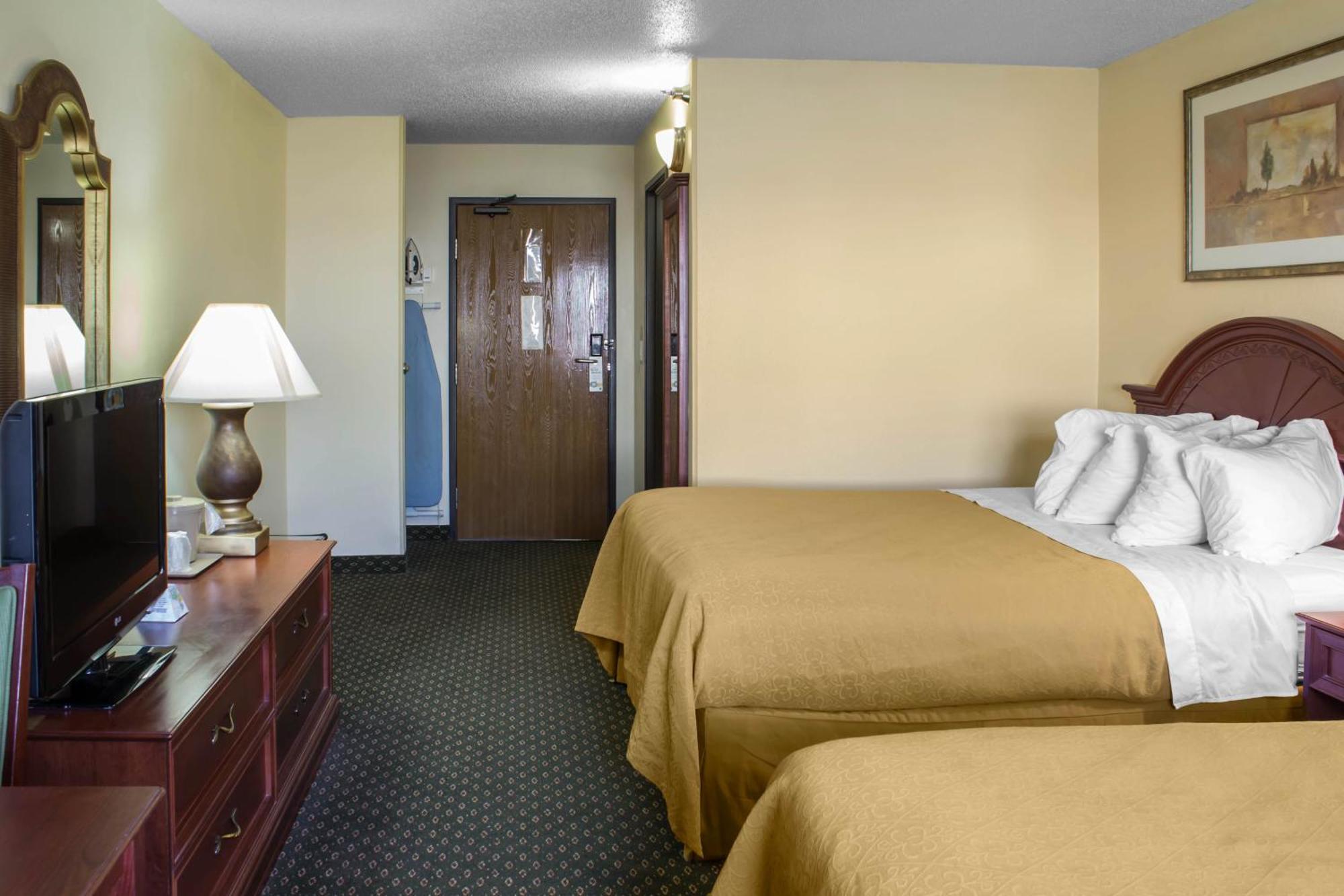 Quality Inn & Suites Sioux City Bagian luar foto